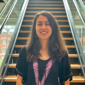 Meet your Posher, Sienna